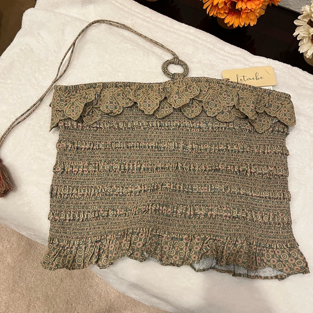 Anthropologie halter top. - Picture 3 of 16